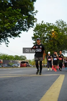 Runner Photo 4199550