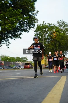 Runner Photo 4199553