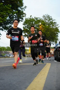 Runner Photo 4199579