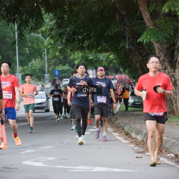 Runner Photo 42013