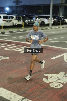 Runner Photo 4201494