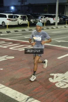 Runner Photo 4201499