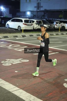 Runner Photo 4201515