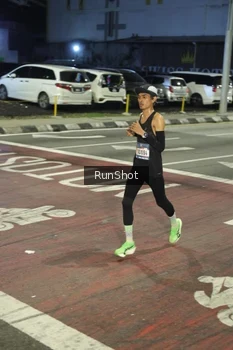 Runner Photo 4201516