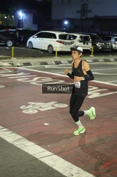 Runner Photo 4201524
