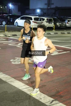 Runner Photo 4201566