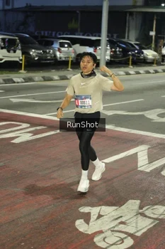 Runner Photo 4201595