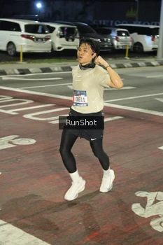 Runner Photo 4201605