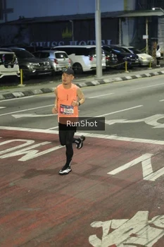 Runner Photo 4201610