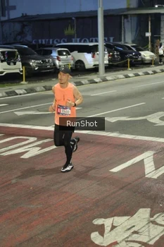 Runner Photo 4201616
