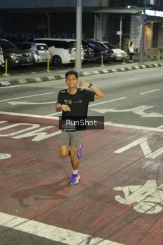 Runner Photo 4201634