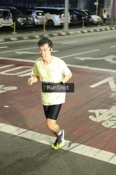 Runner Photo 4201700