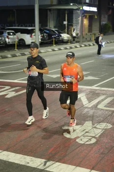 Runner Photo 4201722
