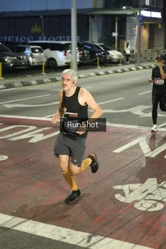 Runner Photo 4201729