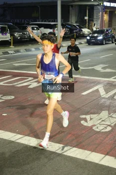 Runner Photo 4201751
