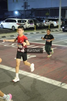 Runner Photo 4201754