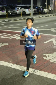Runner Photo 4201789