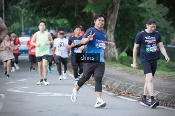 Runner Photo 42018