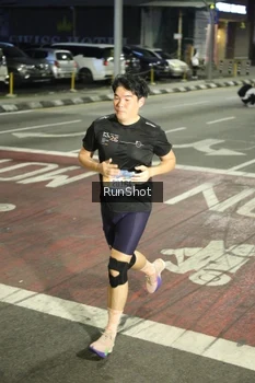 Runner Photo 4201804