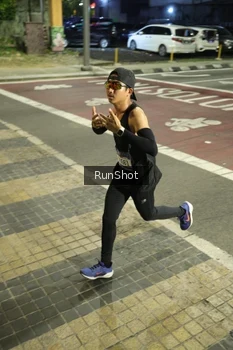 Runner Photo 4201888