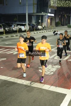 Runner Photo 4201904