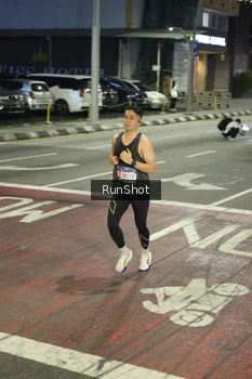 Runner Photo 4201926