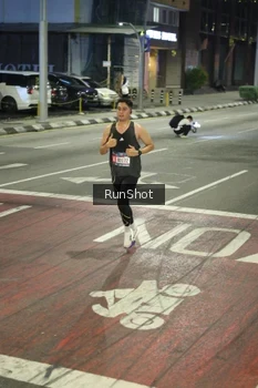 Runner Photo 4201930