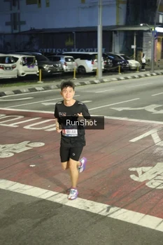 Runner Photo 4201942