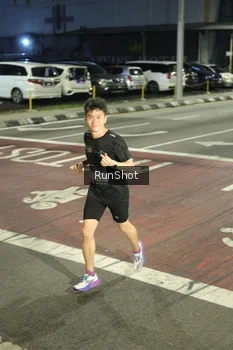 Runner Photo 4201962