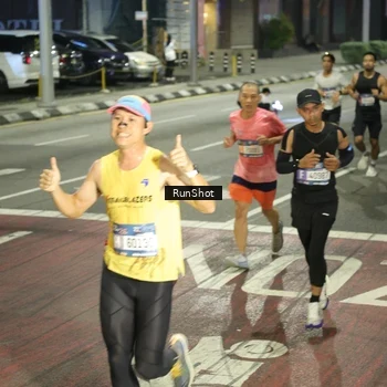 Runner Photo 4202031
