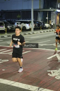 Runner Photo 4202938