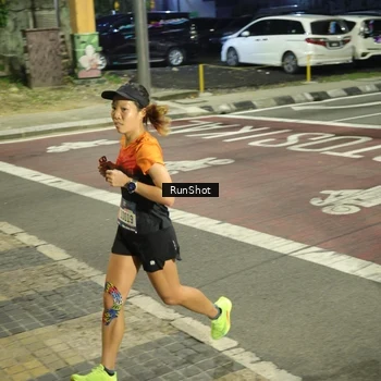 Runner Photo 4202977