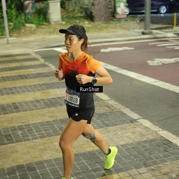 Runner Photo 4202982