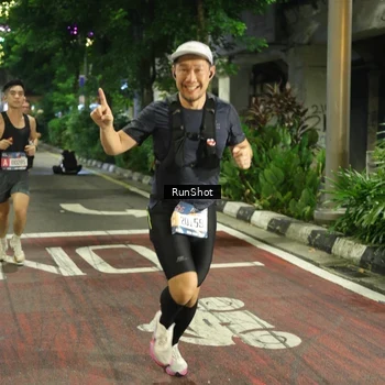 Runner Photo 4202995