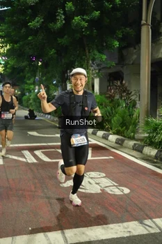 Runner Photo 4202999