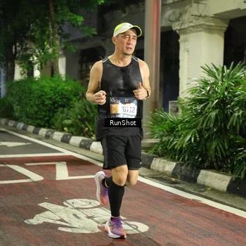 Runner Photo 4203036
