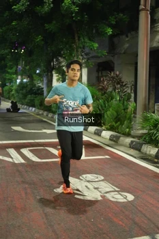 Runner Photo 4203103