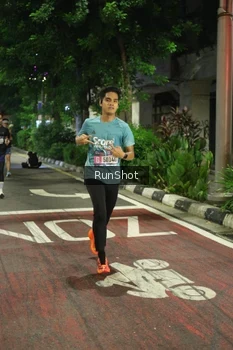 Runner Photo 4203105