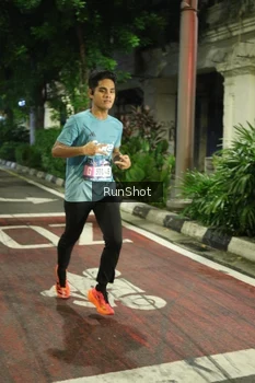 Runner Photo 4203119