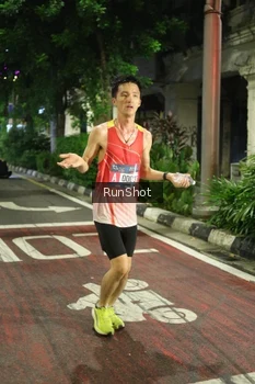 Runner Photo 4203149