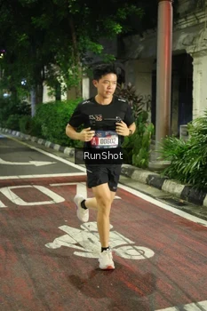Runner Photo 4203157
