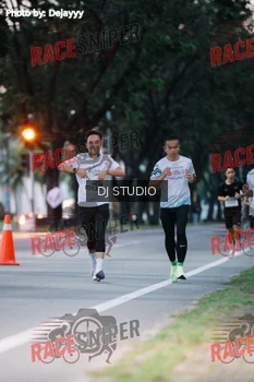 Runner Photo 420318