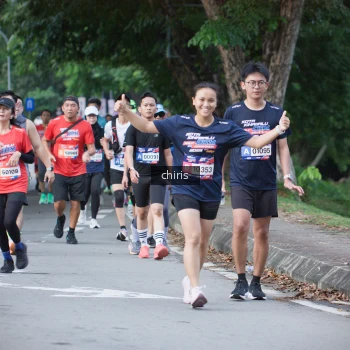 Runner Photo 42032