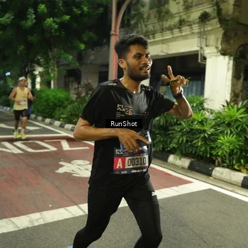 Runner Photo 4203224