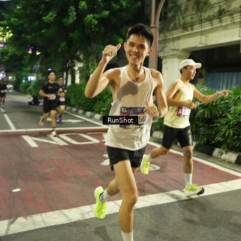 Runner Photo 4203263