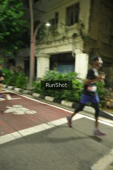 Runner Photo 4203283