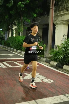 Runner Photo 4203284
