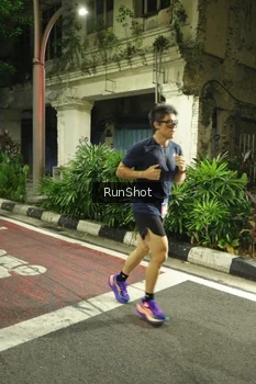 Runner Photo 4203314