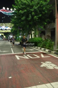 Runner Photo 4203319