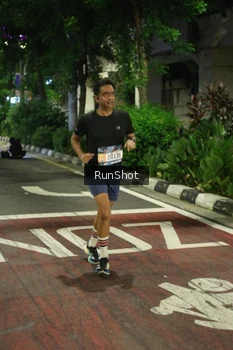 Runner Photo 4203327